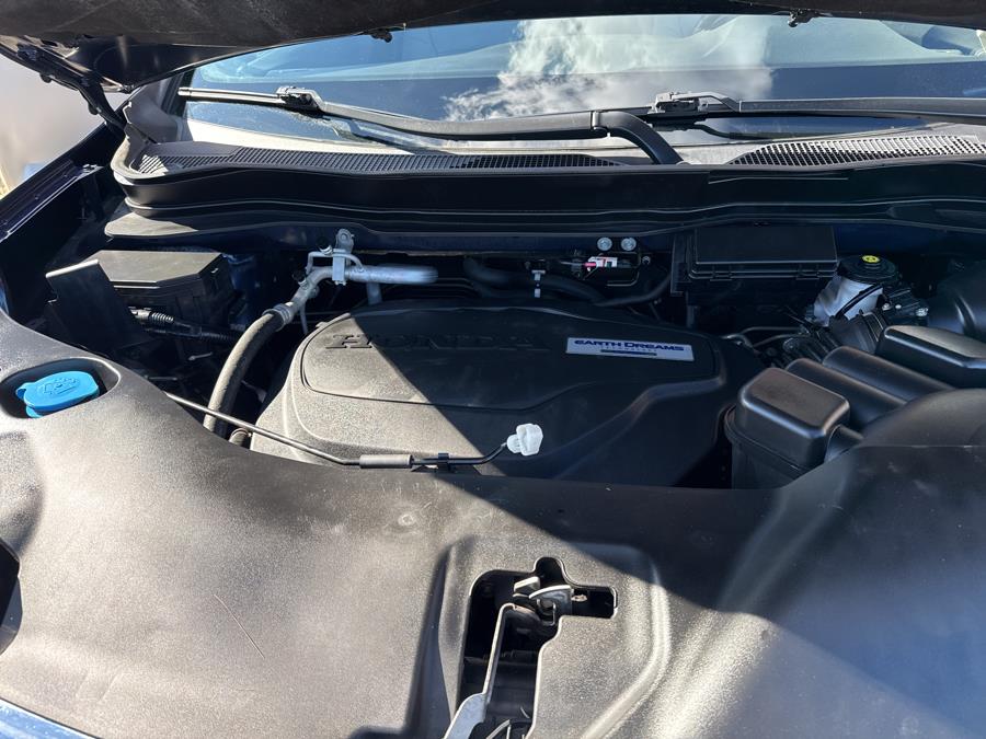2020 Honda Pilot EXL, available for sale in NEW BRITAIN, Connecticut | Prestige Auto Superstore. NEW BRITAIN, Connecticut 2020 Honda Pilot EXL, available for sale in NEW BRITAIN, Connecticut | Prestige Auto Superstore. NEW BRITAIN, Connecticut