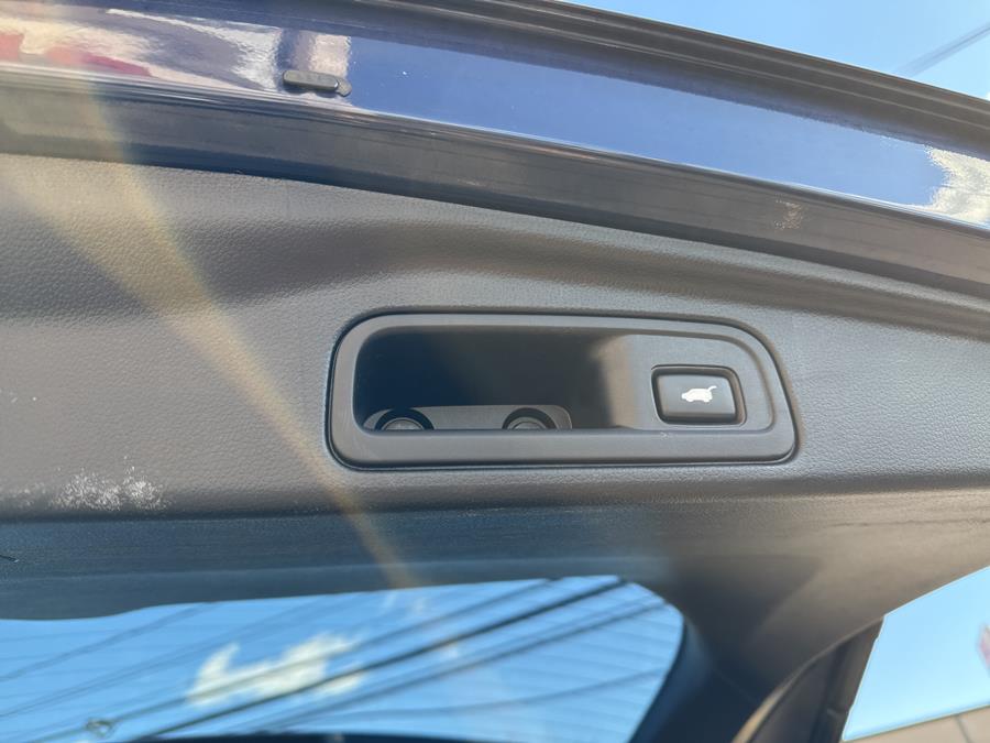 2020 Honda Pilot EXL, available for sale in NEW BRITAIN, Connecticut | Prestige Auto Superstore. NEW BRITAIN, Connecticut 2020 Honda Pilot EXL, available for sale in NEW BRITAIN, Connecticut | Prestige Auto Superstore. NEW BRITAIN, Connecticut