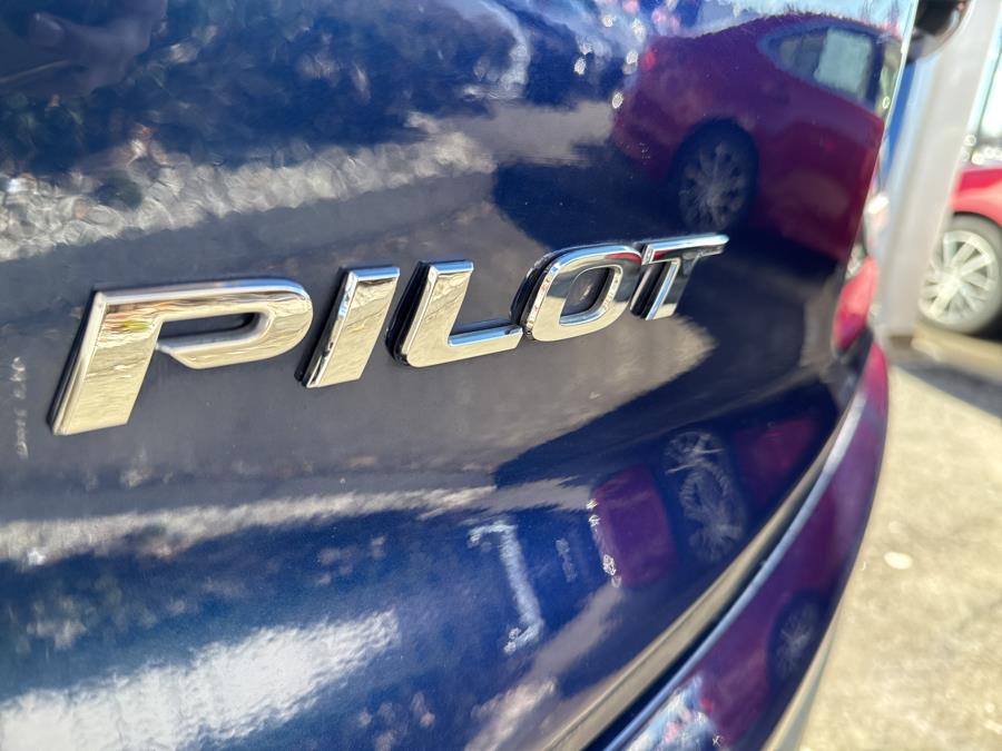 2020 Honda Pilot EXL, available for sale in NEW BRITAIN, Connecticut | Prestige Auto Superstore. NEW BRITAIN, Connecticut 2020 Honda Pilot EXL, available for sale in NEW BRITAIN, Connecticut | Prestige Auto Superstore. NEW BRITAIN, Connecticut