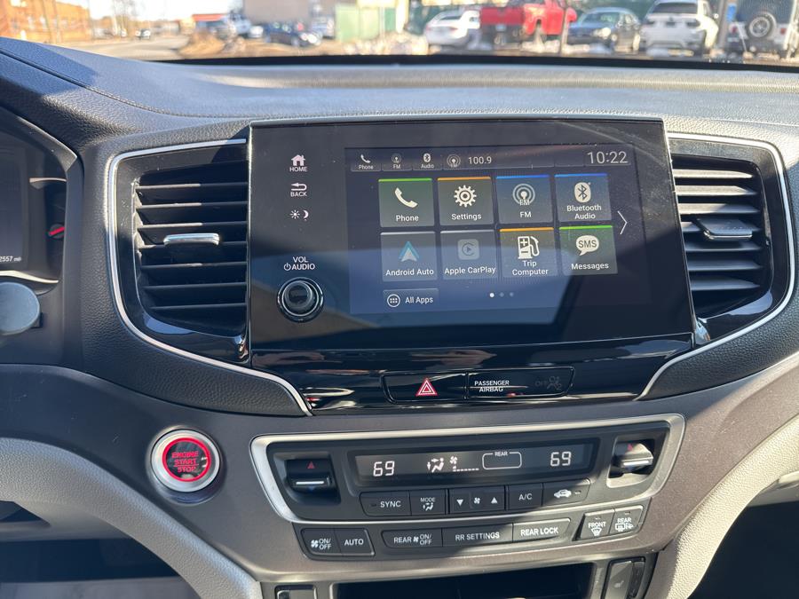 2020 Honda Pilot EXL, available for sale in NEW BRITAIN, Connecticut | Prestige Auto Superstore. NEW BRITAIN, Connecticut 2020 Honda Pilot EXL, available for sale in NEW BRITAIN, Connecticut | Prestige Auto Superstore. NEW BRITAIN, Connecticut