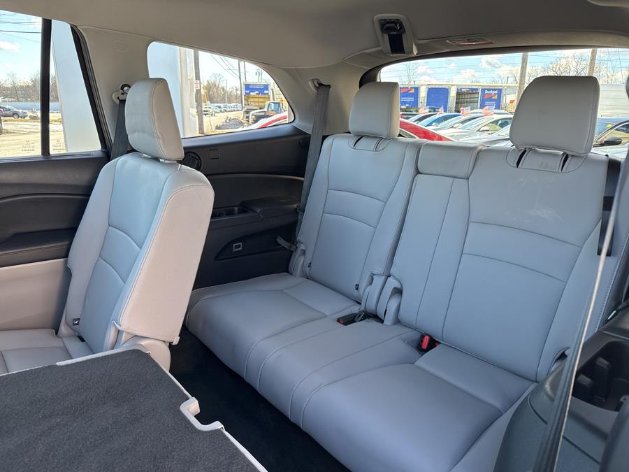 2020 Honda Pilot EXL, available for sale in NEW BRITAIN, Connecticut | Prestige Auto Superstore. NEW BRITAIN, Connecticut 2020 Honda Pilot EXL, available for sale in NEW BRITAIN, Connecticut | Prestige Auto Superstore. NEW BRITAIN, Connecticut