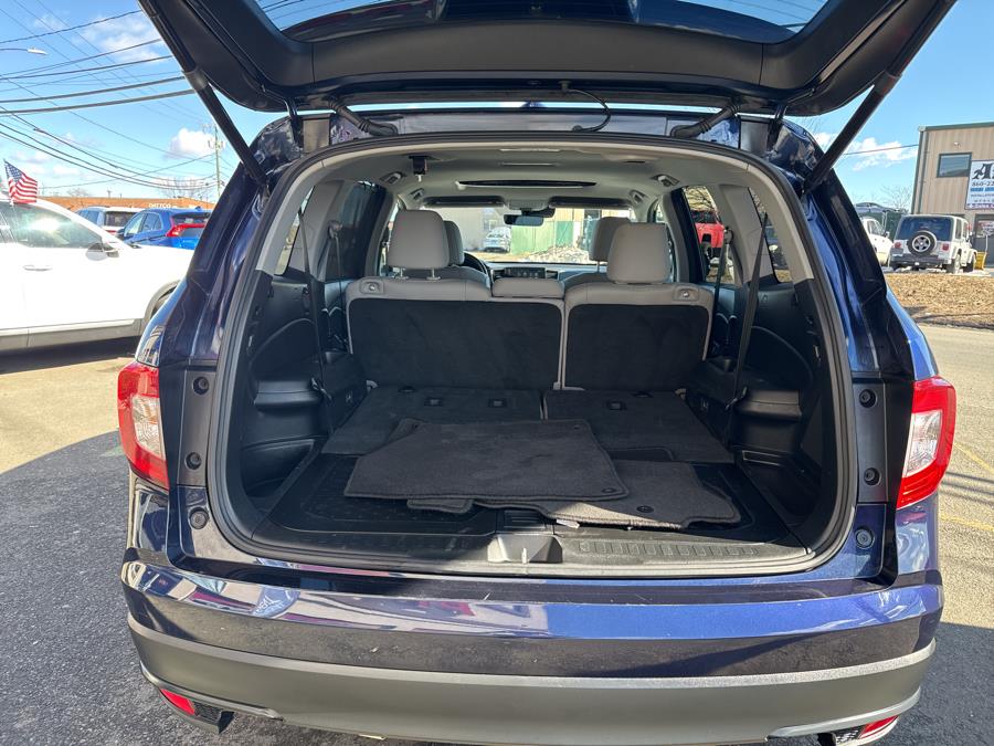 2020 Honda Pilot EXL, available for sale in NEW BRITAIN, Connecticut | Prestige Auto Superstore. NEW BRITAIN, Connecticut 2020 Honda Pilot EXL, available for sale in NEW BRITAIN, Connecticut | Prestige Auto Superstore. NEW BRITAIN, Connecticut