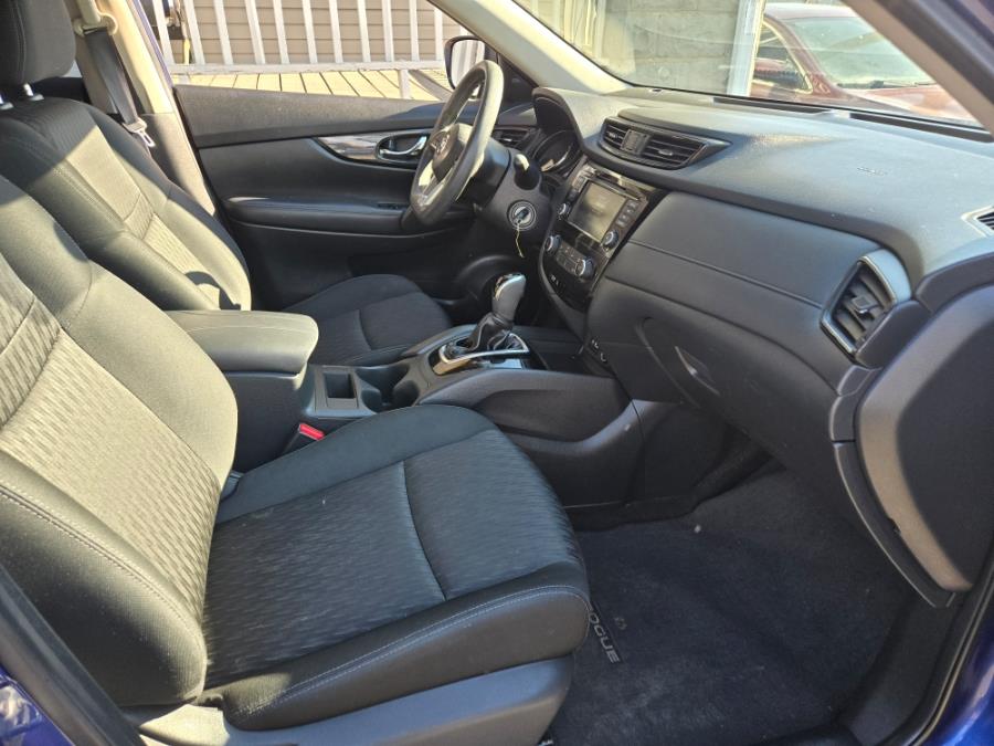 2018 Nissan Rogue AWD SV, available for sale in Temple Hills, Maryland | Temple Hills Used Car. Temple Hills, Maryland 2018 Nissan Rogue AWD SV, available for sale in Temple Hills, Maryland | Temple Hills Used Car. Temple Hills, Maryland