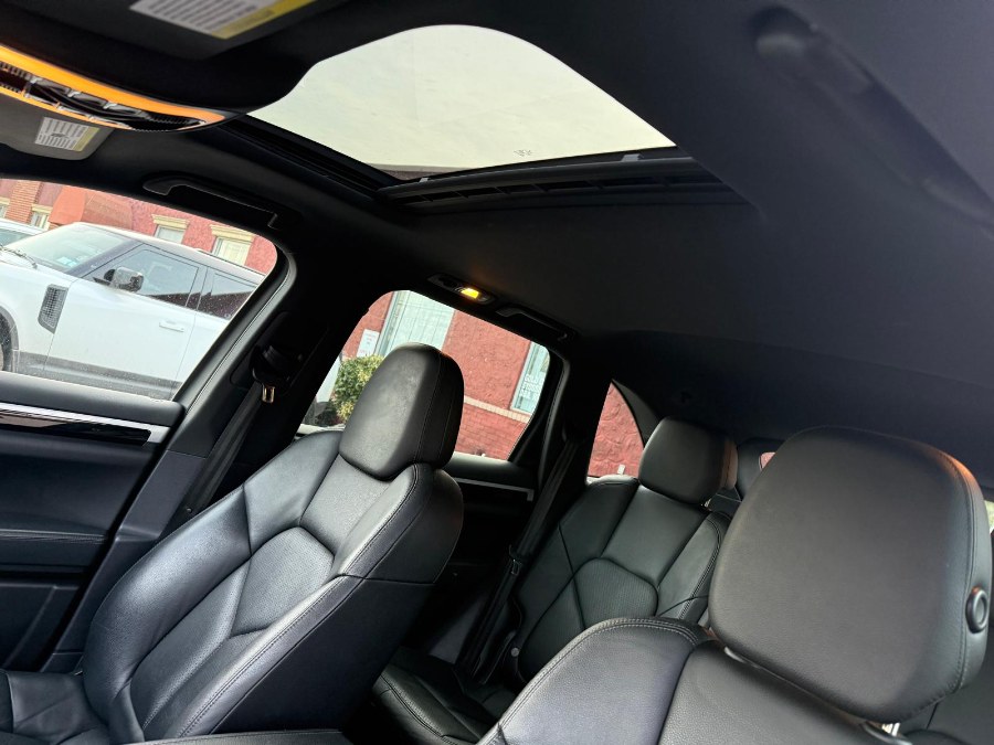 2013 Porsche Cayenne AWD 4dr Tiptronic, available for sale in Hicksville, New York | REGAL AUTOHAUS. Hicksville, New York 2013 Porsche Cayenne AWD 4dr Tiptronic, available for sale in Hicksville, New York | REGAL AUTOHAUS. Hicksville, New York