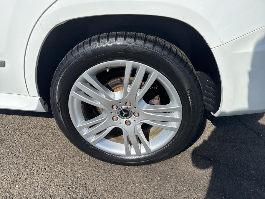 2014 Mercedes-Benz GLK-Class 4MATIC 4dr GLK350, available for sale in Milford, Connecticut | Superior Motors LLC. Milford, Connecticut 2014 Mercedes-Benz GLK-Class 4MATIC 4dr GLK350, available for sale in Milford, Connecticut | Superior Motors LLC. Milford, Connecticut