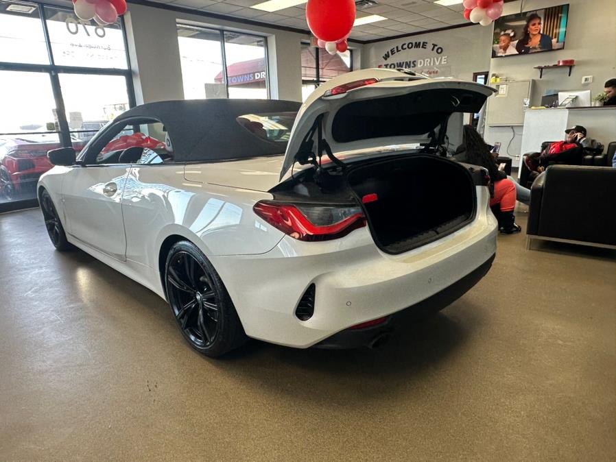 2022 BMW 4 Series 430i Convertible, available for sale in Inwood, New York | 5 Towns Drive. Inwood, New York 2022 BMW 4 Series 430i Convertible, available for sale in Inwood, New York | 5 Towns Drive. Inwood, New York
