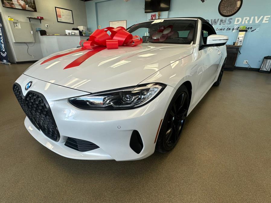 2022 BMW 4 Series 430i Convertible, available for sale in Inwood, New York | 5 Towns Drive. Inwood, New York 2022 BMW 4 Series 430i Convertible, available for sale in Inwood, New York | 5 Towns Drive. Inwood, New York