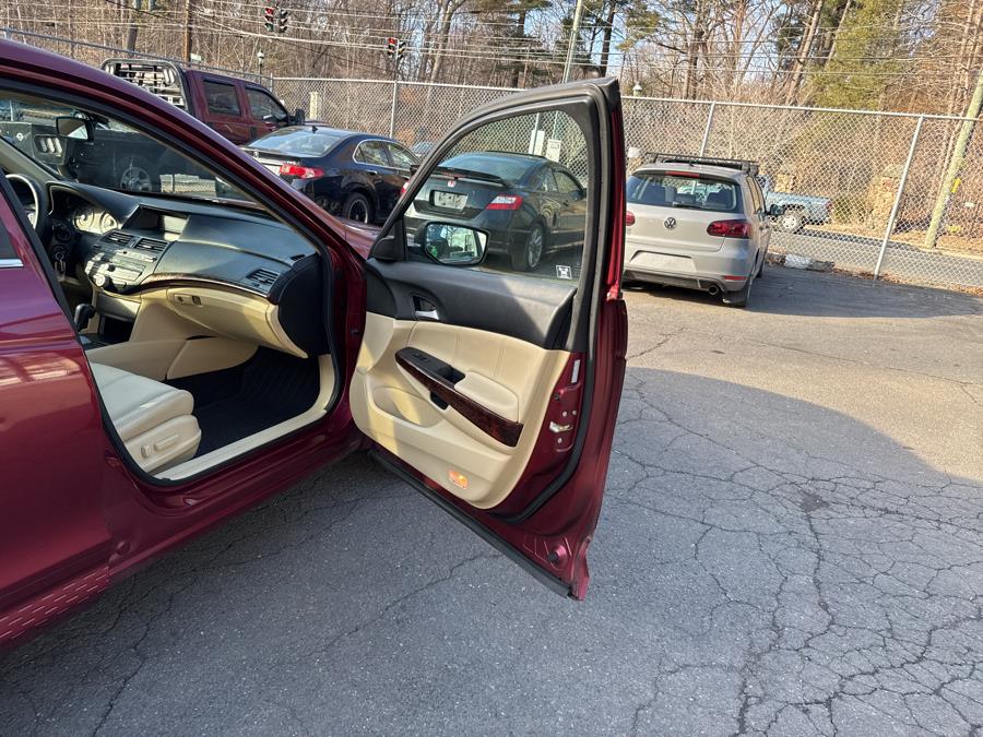 2010 Honda Accord Crosstour 4WD 5dr EX-L, available for sale in Hartford, Connecticut | HPG Auto Sales LLC. Hartford, Connecticut 2010 Honda Accord Crosstour 4WD 5dr EX-L, available for sale in Hartford, Connecticut | HPG Auto Sales LLC. Hartford, Connecticut