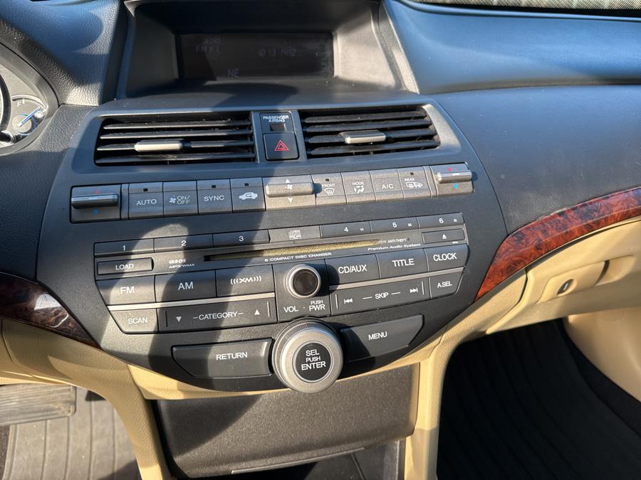 2010 Honda Accord Crosstour 4WD 5dr EX-L, available for sale in Hartford, Connecticut | HPG Auto Sales LLC. Hartford, Connecticut 2010 Honda Accord Crosstour 4WD 5dr EX-L, available for sale in Hartford, Connecticut | HPG Auto Sales LLC. Hartford, Connecticut