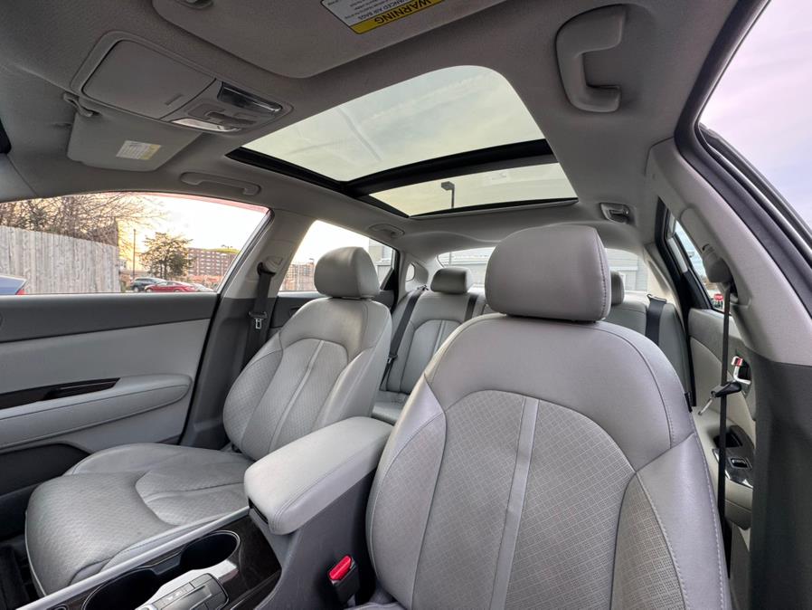 2016 Kia Optima 4dr Sdn EX, available for sale in Irvington, New Jersey | Elis Motors Corp. Irvington, New Jersey 2016 Kia Optima 4dr Sdn EX, available for sale in Irvington, New Jersey | Elis Motors Corp. Irvington, New Jersey