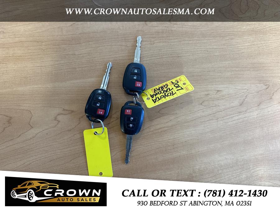 2017 Toyota Tacoma SR5 Double Cab 5'' Bed V6 4x4 AT (Natl), available for sale in Abington, Massachusetts | Crown Auto Sales. Abington, Massachusetts 2017 Toyota Tacoma SR5 Double Cab 5'' Bed V6 4x4 AT (Natl), available for sale in Abington, Massachusetts | Crown Auto Sales. Abington, Massachusetts