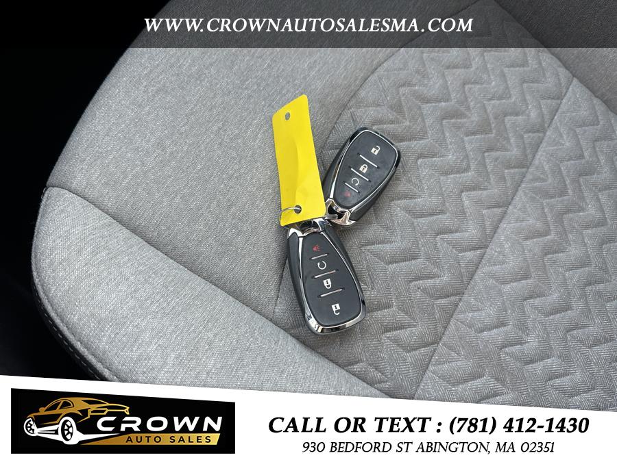 2022 Chevrolet Equinox AWD 4dr LS w/1FL, available for sale in Abington, Massachusetts | Crown Auto Sales. Abington, Massachusetts 2022 Chevrolet Equinox AWD 4dr LS w/1FL, available for sale in Abington, Massachusetts | Crown Auto Sales. Abington, Massachusetts