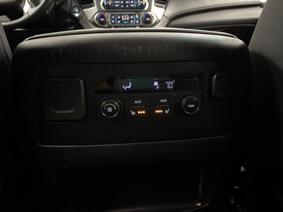 2019 Chevrolet Suburban 4WD 4dr 1500 LT, available for sale in Elizabeth, New Jersey | Dream Auto Group. Elizabeth, New Jersey 2019 Chevrolet Suburban 4WD 4dr 1500 LT, available for sale in Elizabeth, New Jersey | Dream Auto Group. Elizabeth, New Jersey