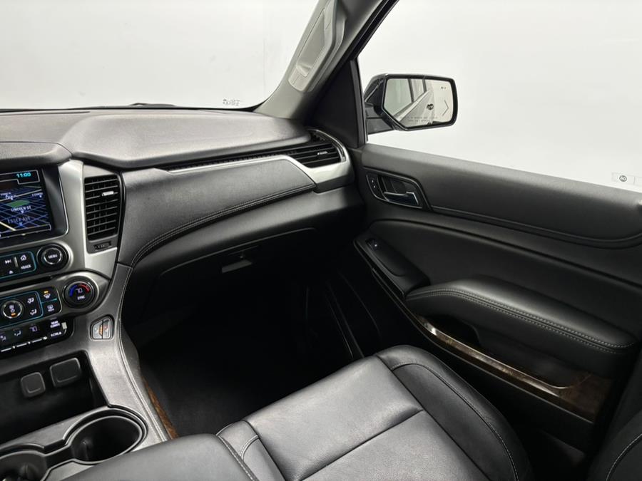 2019 Chevrolet Suburban 4WD 4dr 1500 LT, available for sale in Elizabeth, New Jersey | Dream Auto Group. Elizabeth, New Jersey 2019 Chevrolet Suburban 4WD 4dr 1500 LT, available for sale in Elizabeth, New Jersey | Dream Auto Group. Elizabeth, New Jersey
