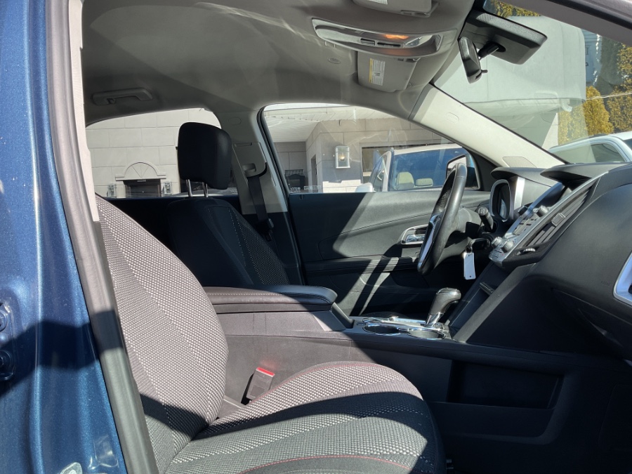 2017 Chevrolet Equinox AWD 4dr LT w/1LT, available for sale in Waterbury, Connecticut | Jim Juliani Motors. Waterbury, Connecticut 2017 Chevrolet Equinox AWD 4dr LT w/1LT, available for sale in Waterbury, Connecticut | Jim Juliani Motors. Waterbury, Connecticut