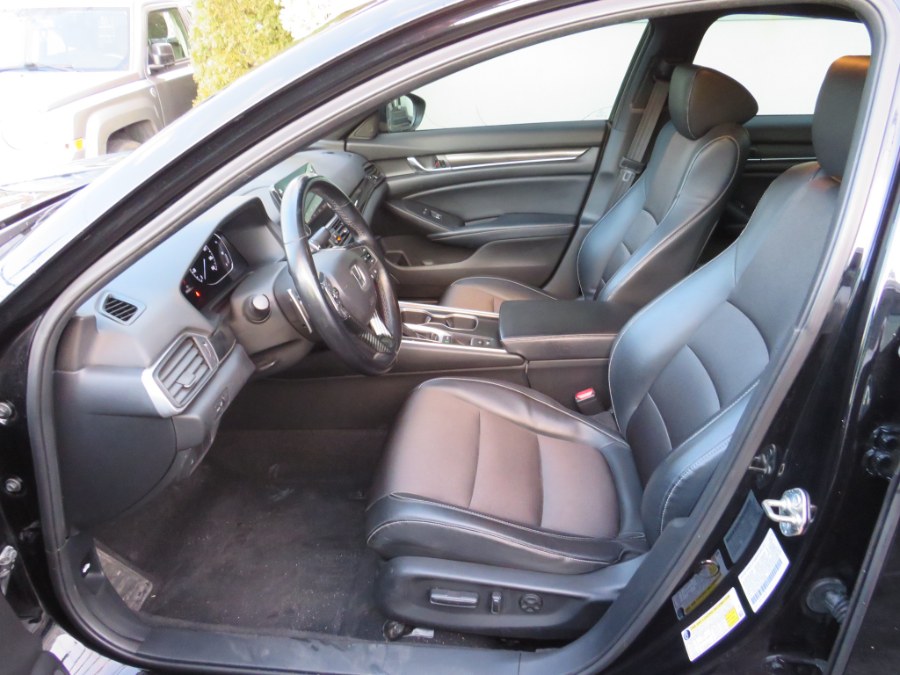 2018 Honda Accord Sedan Sport Black edition, available for sale in Middle Village, New York | Road Masters II INC. Middle Village, New York 2018 Honda Accord Sedan Sport Black edition, available for sale in Middle Village, New York | Road Masters II INC. Middle Village, New York