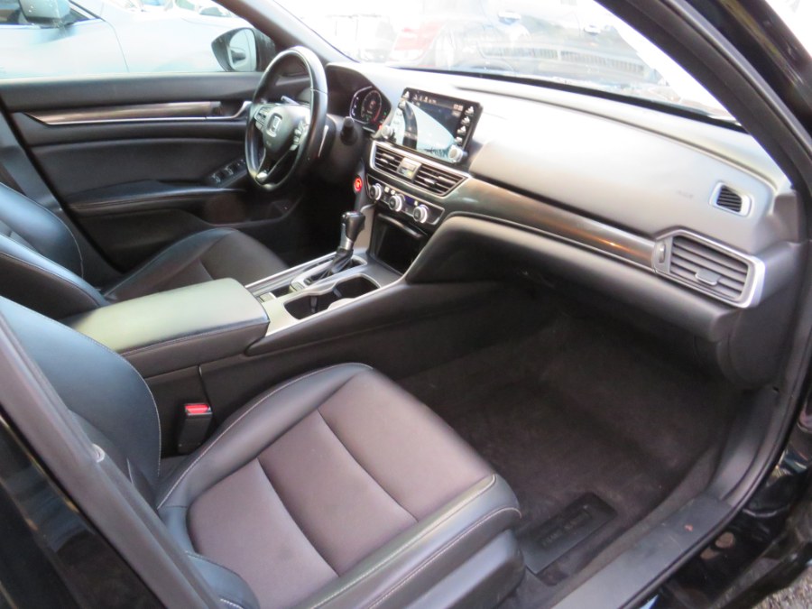 2018 Honda Accord Sedan Sport Black edition, available for sale in Middle Village, New York | Road Masters II INC. Middle Village, New York 2018 Honda Accord Sedan Sport Black edition, available for sale in Middle Village, New York | Road Masters II INC. Middle Village, New York