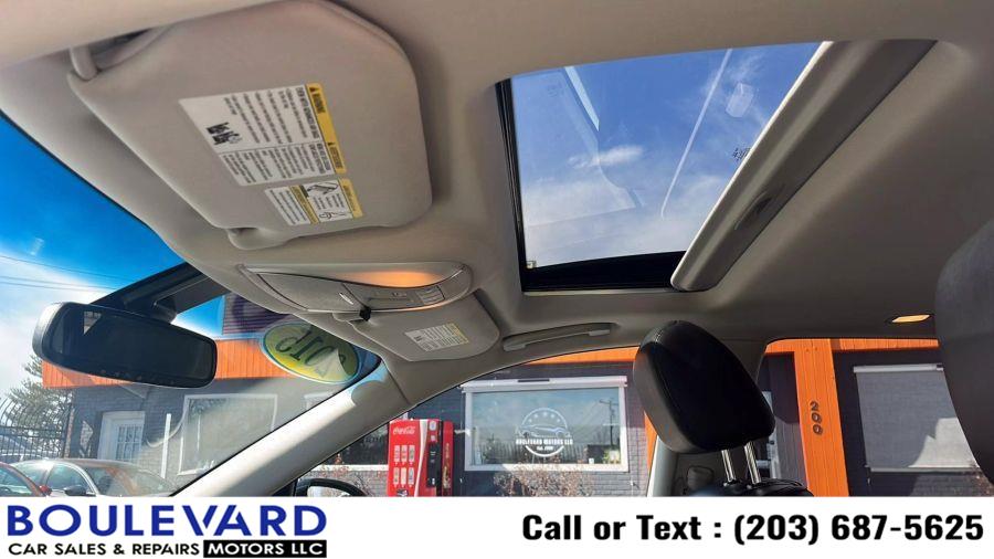 2015 Infiniti Qx60 3.5 Sport Utility 4D, available for sale in New Haven, Connecticut | Boulevard Motors LLC. New Haven, Connecticut 2015 Infiniti Qx60 3.5 Sport Utility 4D, available for sale in New Haven, Connecticut | Boulevard Motors LLC. New Haven, Connecticut