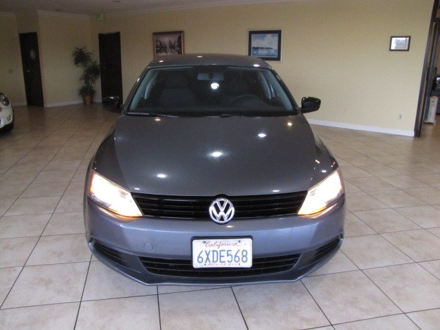 2013 Volkswagen Jetta Sedan 4dr Auto S, available for sale in Placentia, California | Auto Network Group Inc. Placentia, California 2013 Volkswagen Jetta Sedan 4dr Auto S, available for sale in Placentia, California | Auto Network Group Inc. Placentia, California