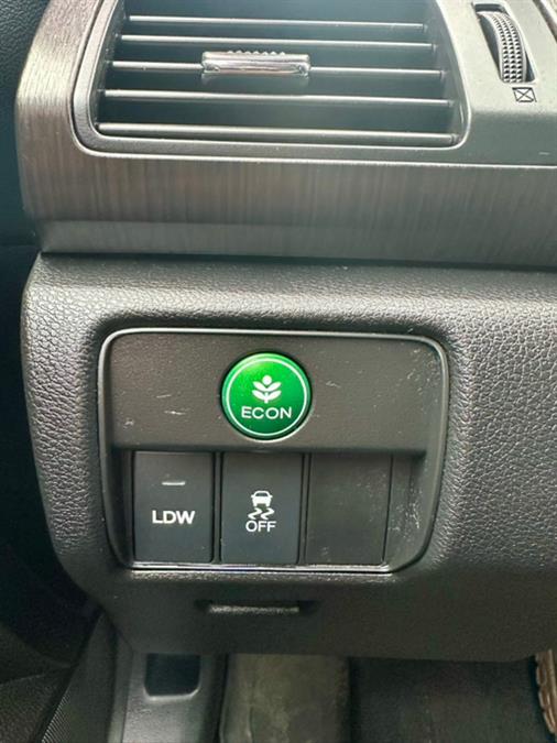 2015 Honda Accord Sedan 4dr V6 Auto EX-L, available for sale in Hartford, Connecticut | HPG Auto Sales LLC. Hartford, Connecticut 2015 Honda Accord Sedan 4dr V6 Auto EX-L, available for sale in Hartford, Connecticut | HPG Auto Sales LLC. Hartford, Connecticut