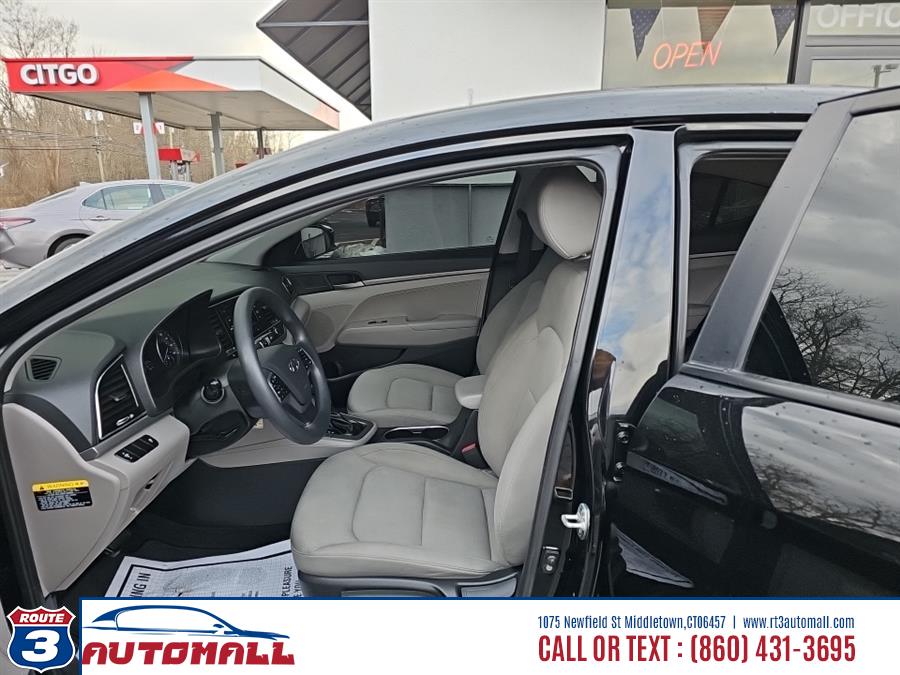 2018 Hyundai Elantra SE 2.0L Auto (Ulsan), available for sale in Middletown, Connecticut | RT 3 AUTO MALL LLC. Middletown, Connecticut 2018 Hyundai Elantra SE 2.0L Auto (Ulsan), available for sale in Middletown, Connecticut | RT 3 AUTO MALL LLC. Middletown, Connecticut