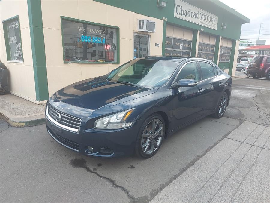 2014 Nissan Maxima 4dr Sdn 3.5 SV w/Premium Pkg, available for sale in West Hartford, Connecticut | Chadrad Motors llc. West Hartford, Connecticut 2014 Nissan Maxima 4dr Sdn 3.5 SV w/Premium Pkg, available for sale in West Hartford, Connecticut | Chadrad Motors llc. West Hartford, Connecticut