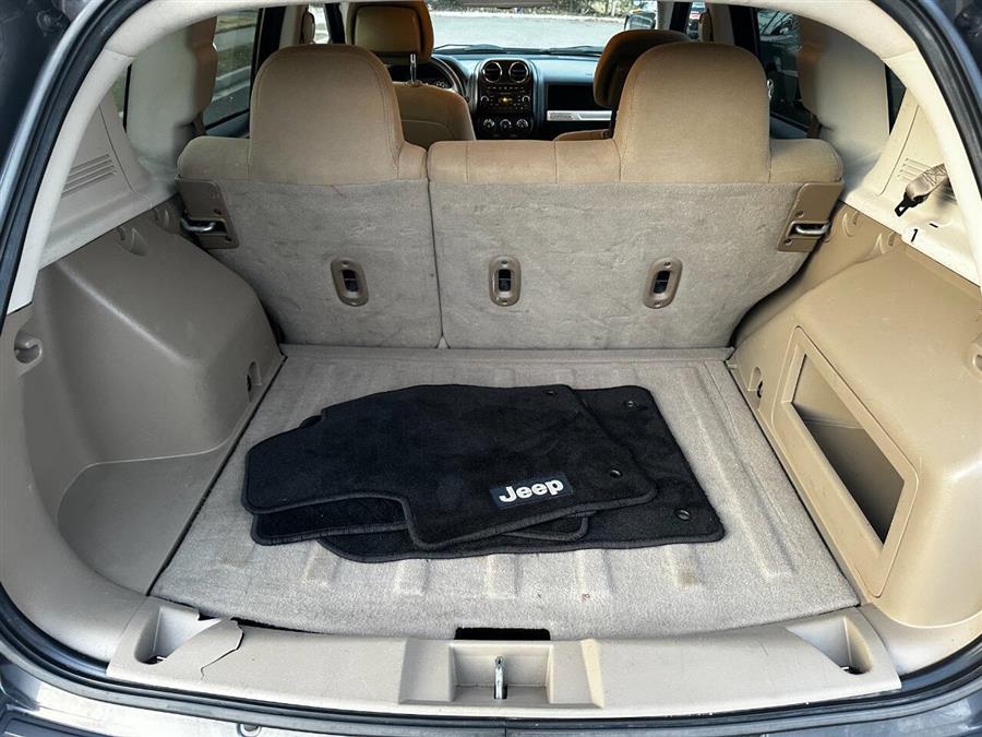 2014 Jeep Compass Sport 4x4 4dr SUV, available for sale in Hempstead, New York | VIP Auto Credit Express. Hempstead, New York 2014 Jeep Compass Sport 4x4 4dr SUV, available for sale in Hempstead, New York | VIP Auto Credit Express. Hempstead, New York