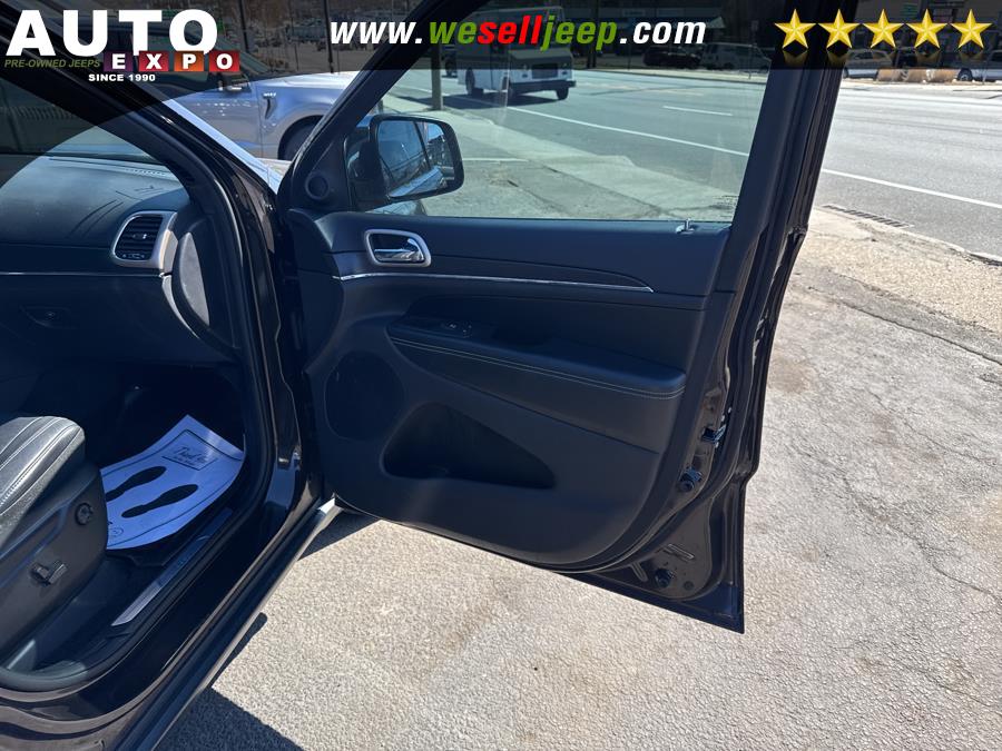 2017 Jeep Grand Cherokee Limited 4x4, available for sale in Huntington, New York | Auto Expo. Huntington, New York 2017 Jeep Grand Cherokee Limited 4x4, available for sale in Huntington, New York | Auto Expo. Huntington, New York