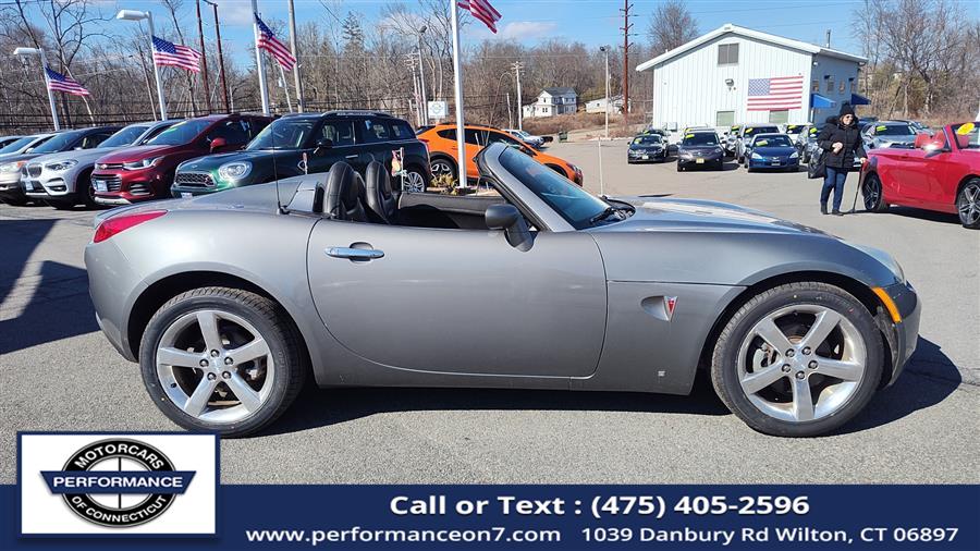 2007 Pontiac Solstice 2dr Convertible GXP, available for sale in Wilton, Connecticut | Performance Motor Cars Of Connecticut LLC. Wilton, Connecticut 2007 Pontiac Solstice 2dr Convertible GXP, available for sale in Wilton, Connecticut | Performance Motor Cars Of Connecticut LLC. Wilton, Connecticut
