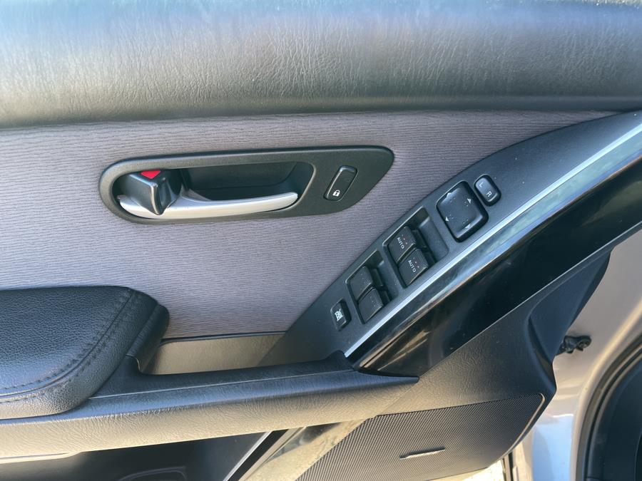 2008 Mazda CX-9 AWD 4dr Grand Touring, available for sale in Worcester, Massachusetts | Worcester Auto Outlet LLC. Worcester, Massachusetts 2008 Mazda CX-9 AWD 4dr Grand Touring, available for sale in Worcester, Massachusetts | Worcester Auto Outlet LLC. Worcester, Massachusetts