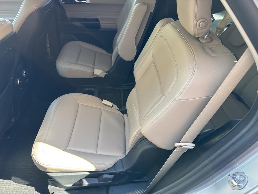 2020 Ford Explorer XLT 4WD, available for sale in Waterbury, Connecticut | National Auto Brokers, Inc.. Waterbury, Connecticut 2020 Ford Explorer XLT 4WD, available for sale in Waterbury, Connecticut | National Auto Brokers, Inc.. Waterbury, Connecticut