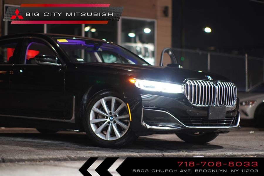 Used 2022 BMW 7 Series in Floral Park, New York | Shop Auto NY. Floral Park, New York