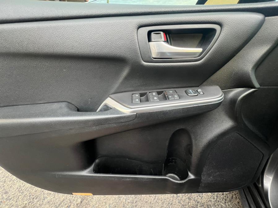 2016 Toyota Camry 4dr Sdn I4 Auto SE (Natl), available for sale in Lodi, New Jersey | Route 46 Auto Sales Inc. Lodi, New Jersey 2016 Toyota Camry 4dr Sdn I4 Auto SE (Natl), available for sale in Lodi, New Jersey | Route 46 Auto Sales Inc. Lodi, New Jersey
