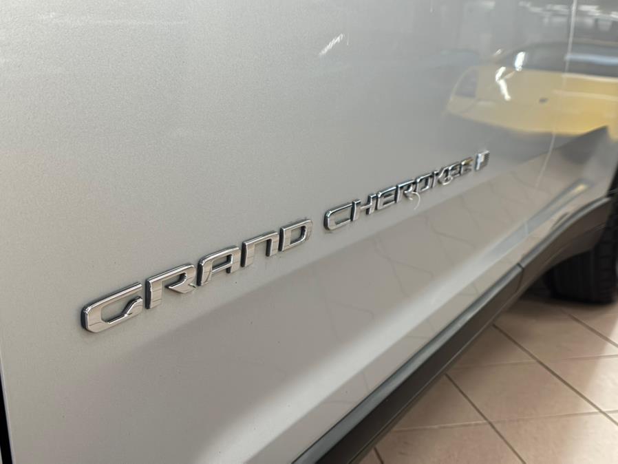 2021 Jeep Grand Cherokee L Limited 4x4, available for sale in Massapequa Park, New York | Power Motors East. Massapequa Park, New York 2021 Jeep Grand Cherokee L Limited 4x4, available for sale in Massapequa Park, New York | Power Motors East. Massapequa Park, New York