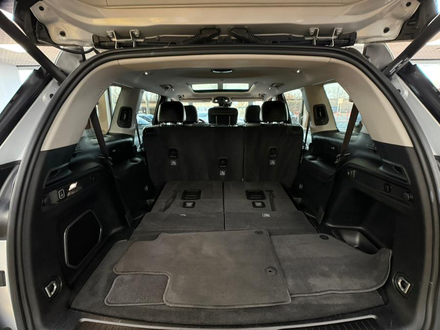 2021 Jeep Grand Cherokee L Limited 4x4, available for sale in Massapequa Park, New York | Power Motors East. Massapequa Park, New York 2021 Jeep Grand Cherokee L Limited 4x4, available for sale in Massapequa Park, New York | Power Motors East. Massapequa Park, New York