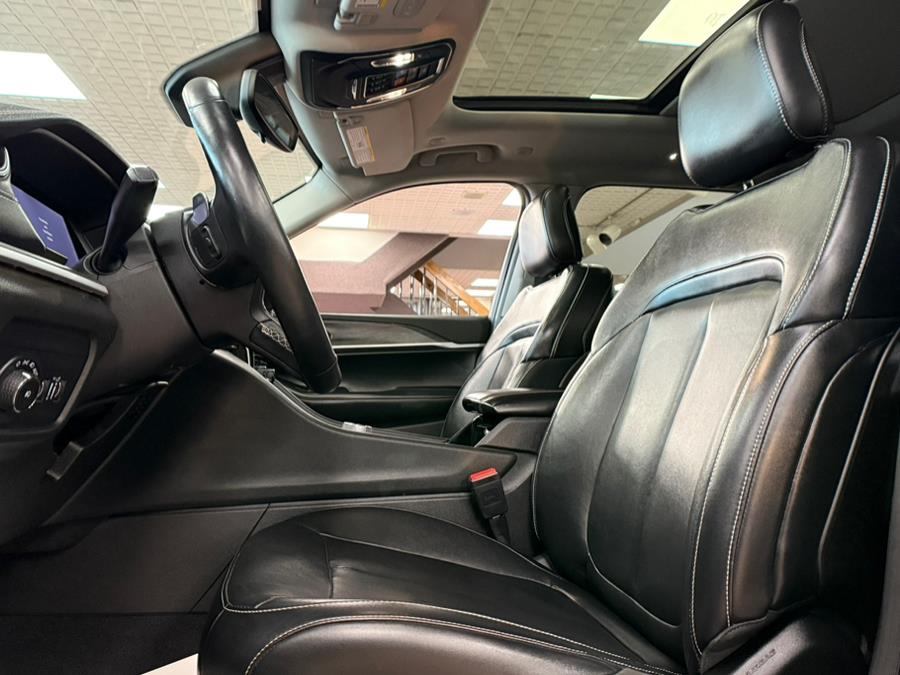 2021 Jeep Grand Cherokee L Limited 4x4, available for sale in Massapequa Park, New York | Power Motors East. Massapequa Park, New York 2021 Jeep Grand Cherokee L Limited 4x4, available for sale in Massapequa Park, New York | Power Motors East. Massapequa Park, New York
