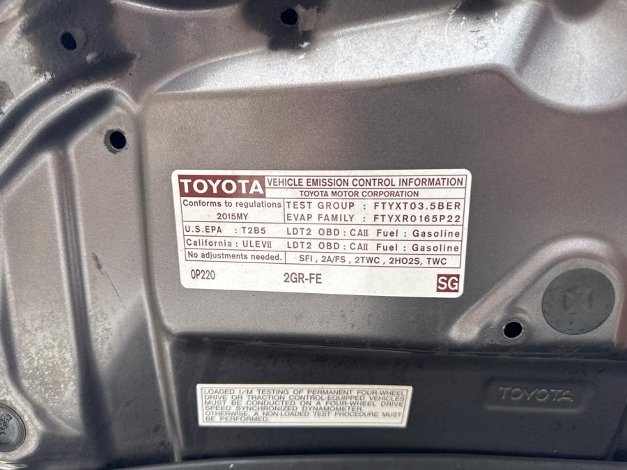2015 Toyota Highlander AWD 4dr V6 Limited, available for sale in Waterbury, Connecticut | National Auto Brokers, Inc.. Waterbury, Connecticut 2015 Toyota Highlander AWD 4dr V6 Limited, available for sale in Waterbury, Connecticut | National Auto Brokers, Inc.. Waterbury, Connecticut