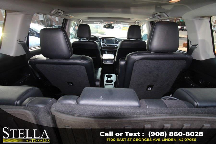 2019 Toyota Highlander XLE V6 AWD (Natl), available for sale in Linden, New Jersey | Stella Auto Sales. Linden, New Jersey 2019 Toyota Highlander XLE V6 AWD (Natl), available for sale in Linden, New Jersey | Stella Auto Sales. Linden, New Jersey
