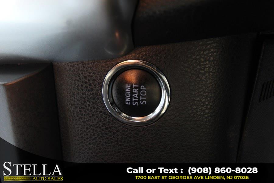 2019 Toyota Highlander XLE V6 AWD (Natl), available for sale in Linden, New Jersey | Stella Auto Sales. Linden, New Jersey 2019 Toyota Highlander XLE V6 AWD (Natl), available for sale in Linden, New Jersey | Stella Auto Sales. Linden, New Jersey