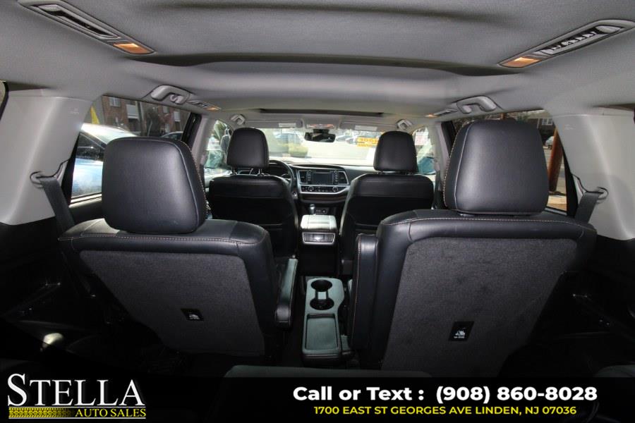 2019 Toyota Highlander XLE V6 AWD (Natl), available for sale in Linden, New Jersey | Stella Auto Sales. Linden, New Jersey 2019 Toyota Highlander XLE V6 AWD (Natl), available for sale in Linden, New Jersey | Stella Auto Sales. Linden, New Jersey