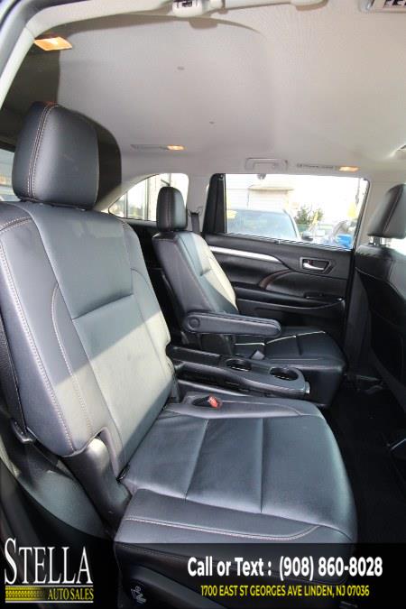 2019 Toyota Highlander XLE V6 AWD (Natl), available for sale in Linden, New Jersey | Stella Auto Sales. Linden, New Jersey 2019 Toyota Highlander XLE V6 AWD (Natl), available for sale in Linden, New Jersey | Stella Auto Sales. Linden, New Jersey
