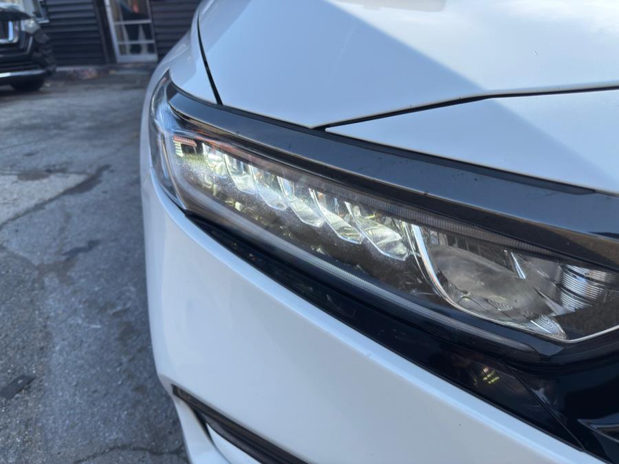 2020 Honda Accord Sport 1.5T photo 2