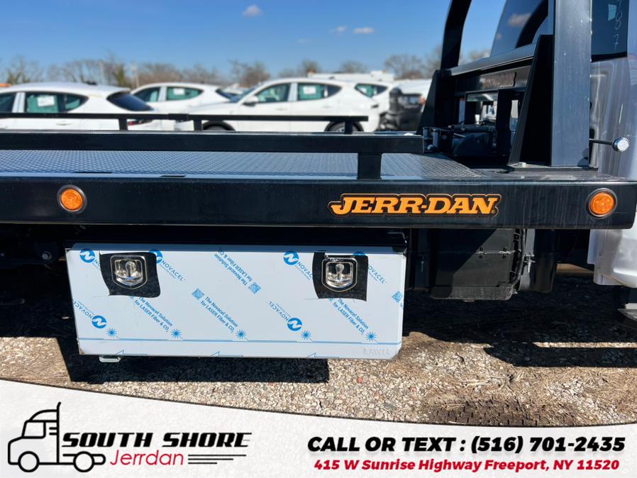 2024 Ford Super Duty F-550 RollBack Carrier Jerr-Dan 20' Steel RollBack Flatbed, available for sale in Freeport, New York | South Shore Jerrdan. Freeport, New York 2024 Ford Super Duty F-550 RollBack Carrier Jerr-Dan 20' Steel RollBack Flatbed, available for sale in Freeport, New York | South Shore Jerrdan. Freeport, New York
