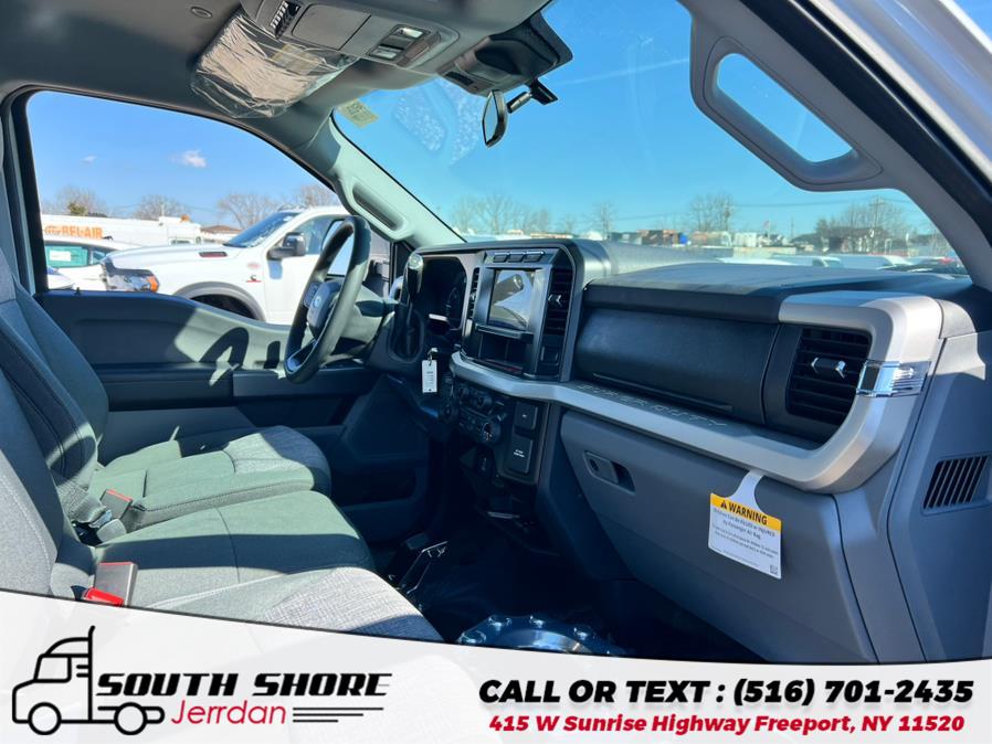 2024 Ford Super Duty F-550 RollBack Carrier Jerr-Dan 20' Steel RollBack Flatbed, available for sale in Freeport, New York | South Shore Jerrdan. Freeport, New York 2024 Ford Super Duty F-550 RollBack Carrier Jerr-Dan 20' Steel RollBack Flatbed, available for sale in Freeport, New York | South Shore Jerrdan. Freeport, New York