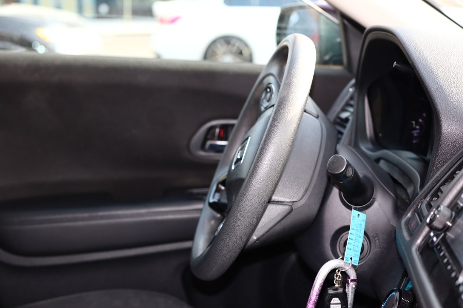 2018 Honda HR-V LX AWD CVT, available for sale in Jamaica, New York | Hillside Auto Mall Inc.. Jamaica, New York 2018 Honda HR-V LX AWD CVT, available for sale in Jamaica, New York | Hillside Auto Mall Inc.. Jamaica, New York