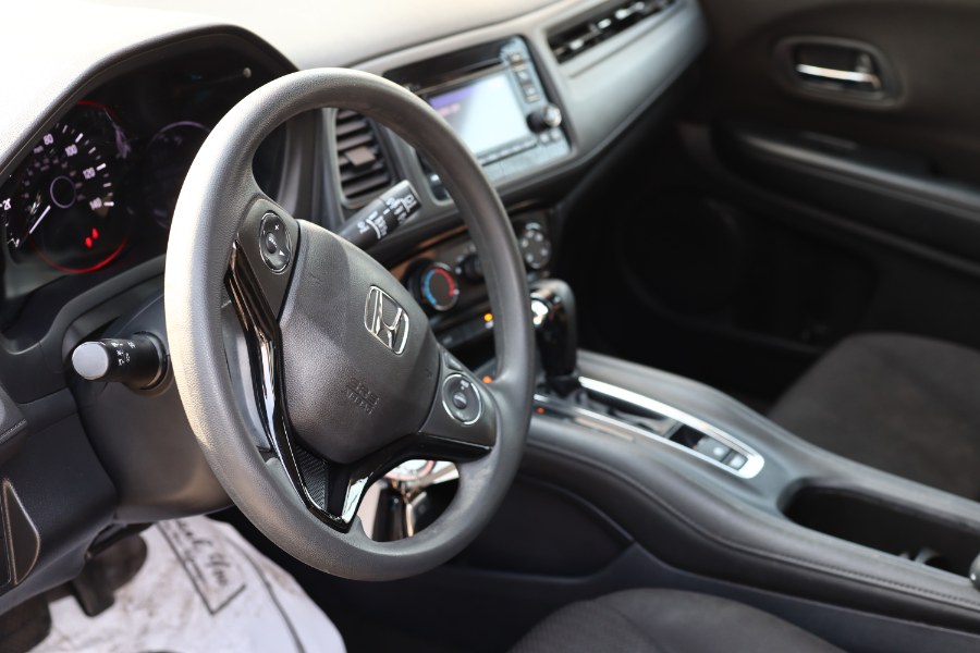 2018 Honda HR-V LX AWD CVT, available for sale in Jamaica, New York | Hillside Auto Mall Inc.. Jamaica, New York 2018 Honda HR-V LX AWD CVT, available for sale in Jamaica, New York | Hillside Auto Mall Inc.. Jamaica, New York