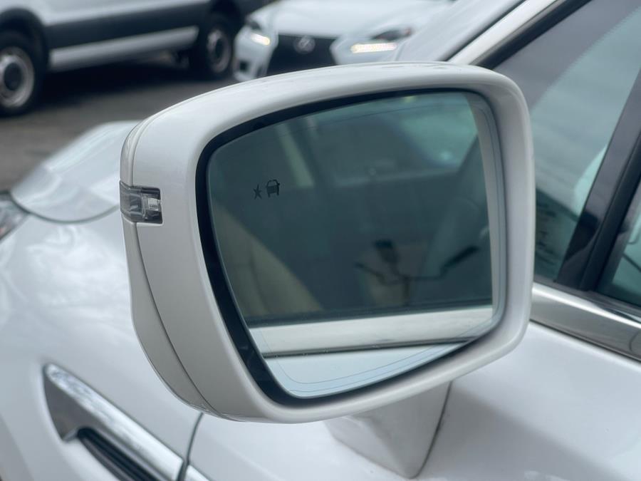 2020 Buick Enclave AWD 4dr Essence, available for sale in Irvington , New Jersey | Auto Haus of Irvington Corp. Irvington , New Jersey 2020 Buick Enclave AWD 4dr Essence, available for sale in Irvington , New Jersey | Auto Haus of Irvington Corp. Irvington , New Jersey