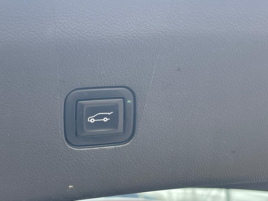 2020 Buick Enclave AWD 4dr Essence, available for sale in Irvington , New Jersey | Auto Haus of Irvington Corp. Irvington , New Jersey 2020 Buick Enclave AWD 4dr Essence, available for sale in Irvington , New Jersey | Auto Haus of Irvington Corp. Irvington , New Jersey
