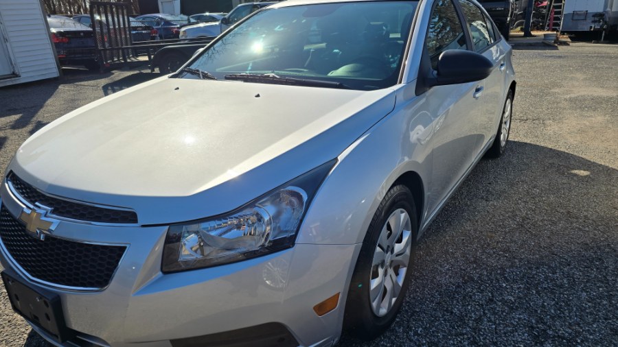 2014 Chevrolet Cruze 4dr Sdn Auto LS, available for sale in Patchogue, New York | Romaxx Truxx. Patchogue, New York