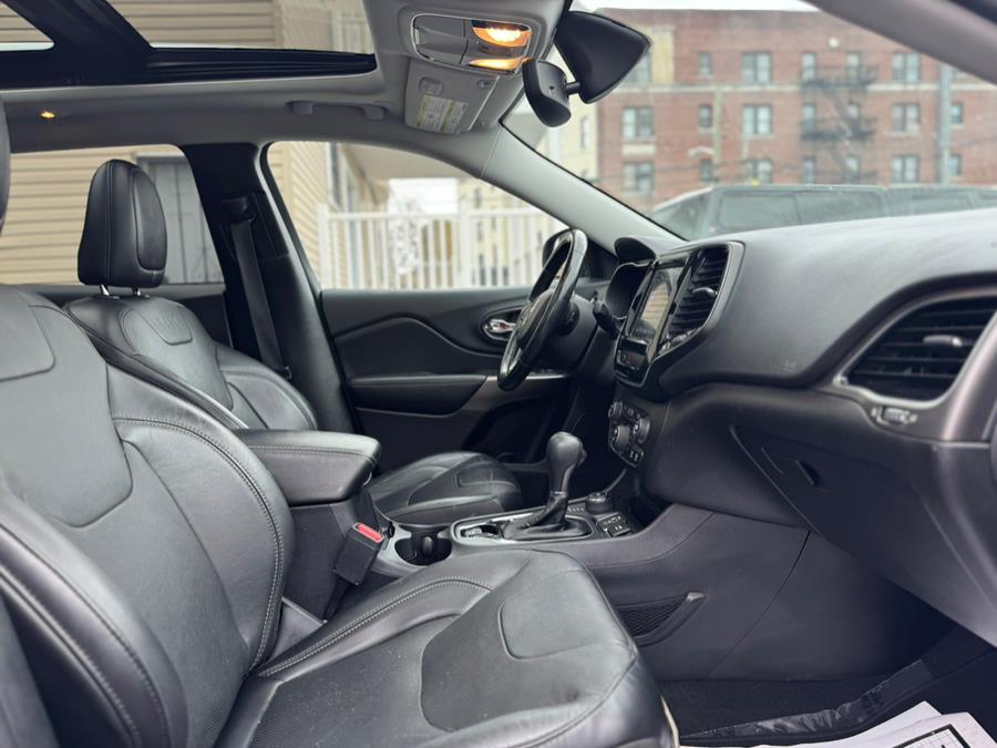 2020 Jeep Cherokee High Altitude 4x4, available for sale in Irvington, New Jersey | RT 603 Auto Mall. Irvington, New Jersey 2020 Jeep Cherokee High Altitude 4x4, available for sale in Irvington, New Jersey | RT 603 Auto Mall. Irvington, New Jersey